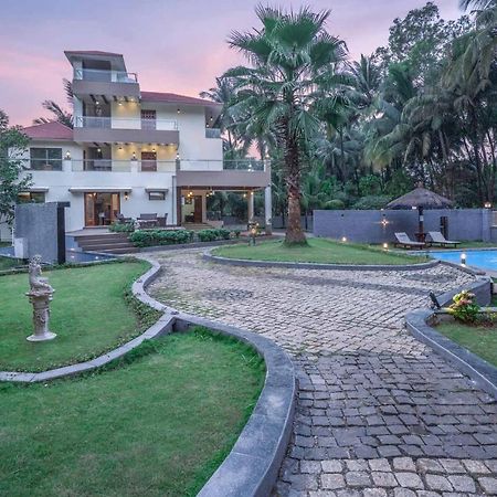 Stayvista At Sparsh Villa Alībāg Buitenkant foto
