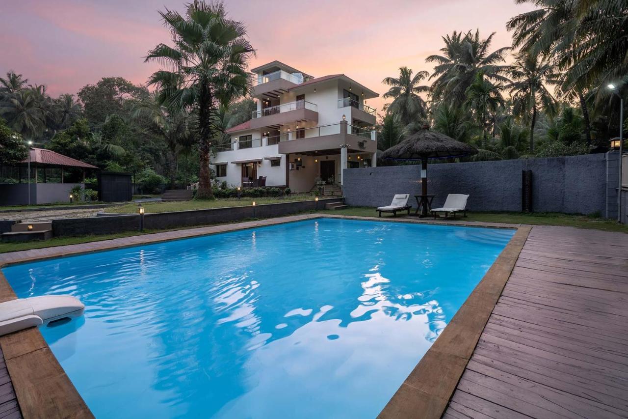 Stayvista At Sparsh Villa Alībāg Buitenkant foto